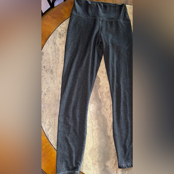 Fabletics and north face legging bundle size: small - Picture 3 of 9